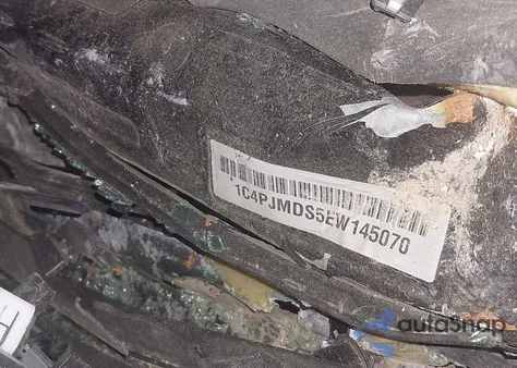 2014 Jeep Cherokee Limited из США, поврежденный, VIN 1C4PJMDS5EW145070